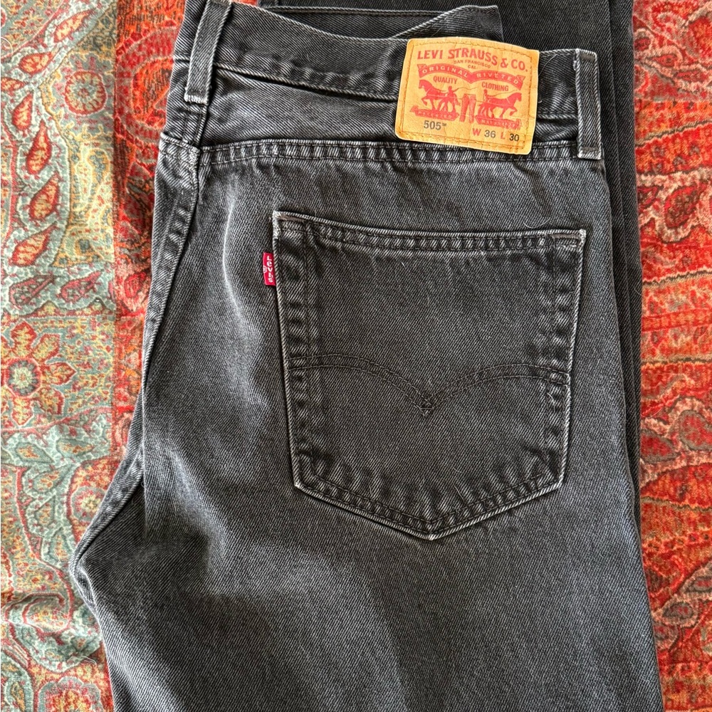 Levi's Black Straight Jeans with Iconic Red Tab